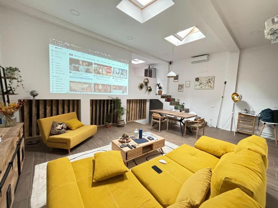 The Special Loft Plaza Castilla Madrid Exterior photo